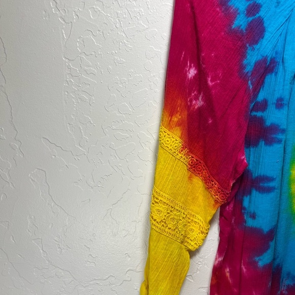 Hearts of Palm Tie-Dye Tunic | Small - Picture 7 of 12